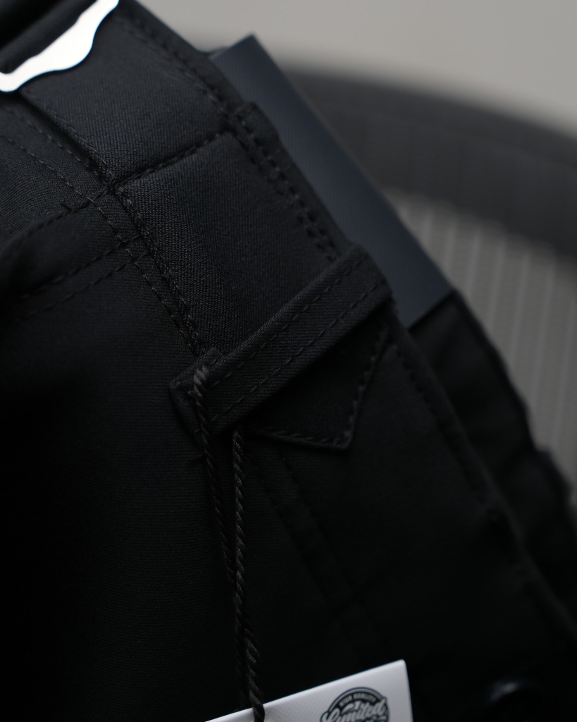 Quần Kaki Nữ Lưng Cao Ống Rộng Có Sidetab  Màu Đen | KQSTYLING WIDE