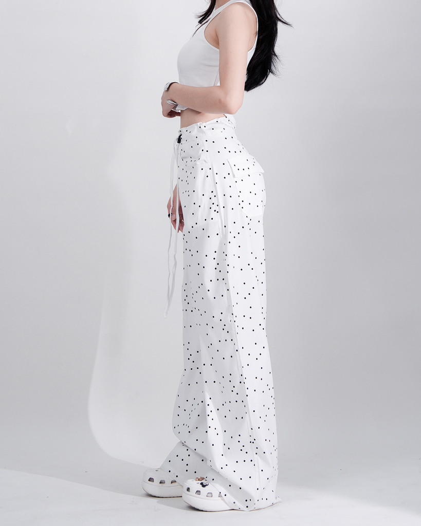 Quần Kaki Nữ Lưng Cao Ống Rộng Form Đứng Đơn giản | KQSTYLING High-Waist