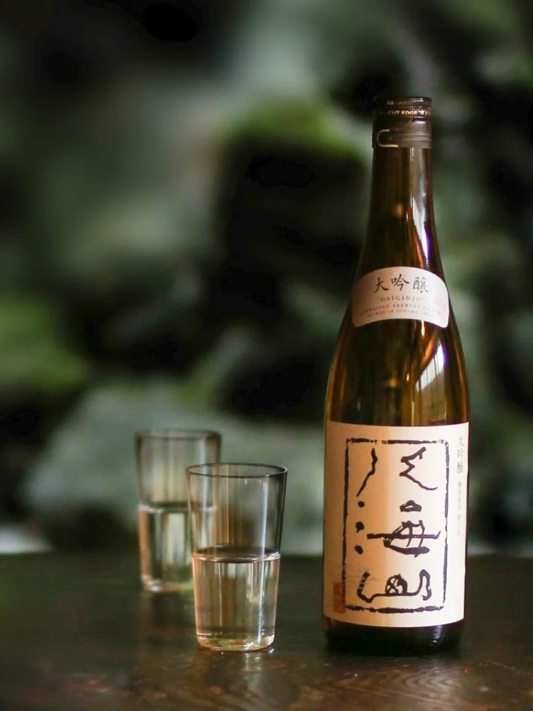 Rượu Sake Daiginjo Hakkaisan 15.5% 720ML