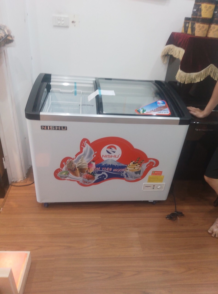 TỦ ĐÔNG KÍNH TRƯNG BÀY 400l