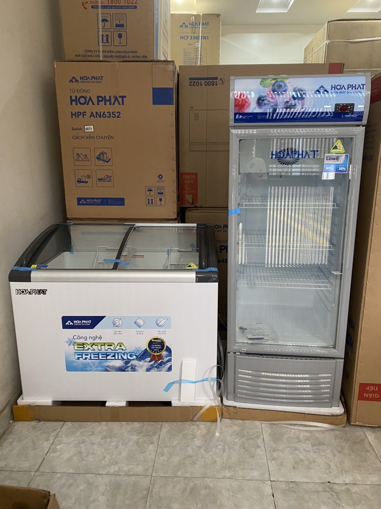 Tủ đông trưng kính cong bày Hòa Phát 1 ngăn đông 2 cánh trượt HSF AD6280.C1 400 lít DÀI 1 MÉT