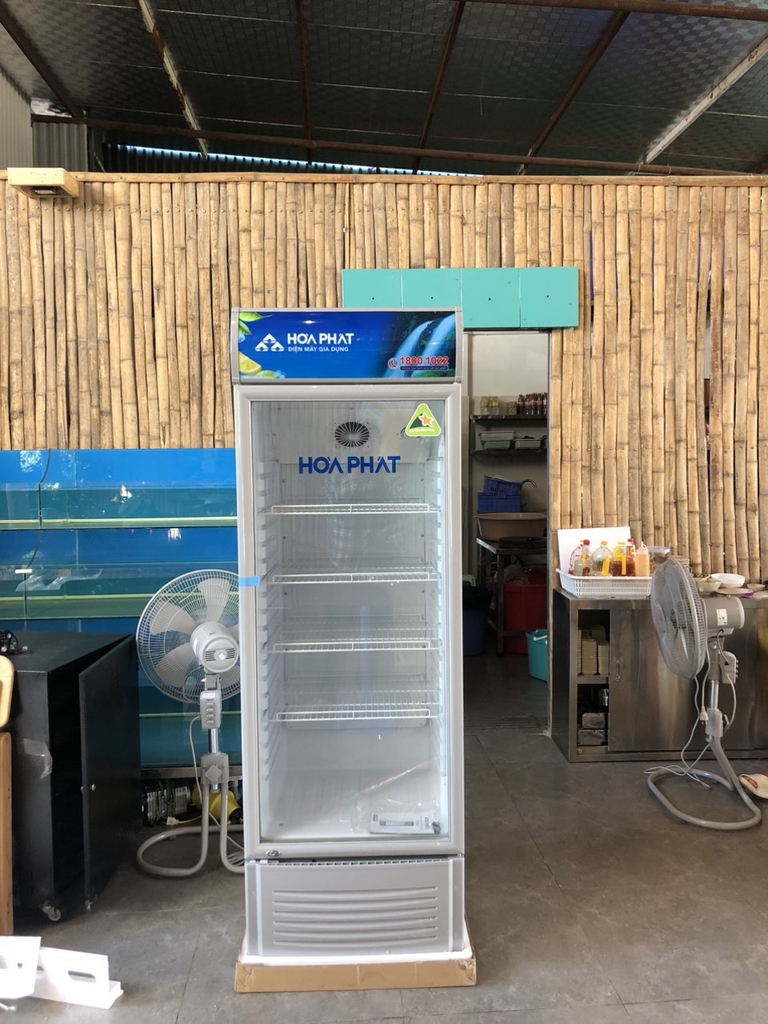Tủ mát Hòa Phát HSC 600F1R1 600L (Lòng sử dụng trong 242L)