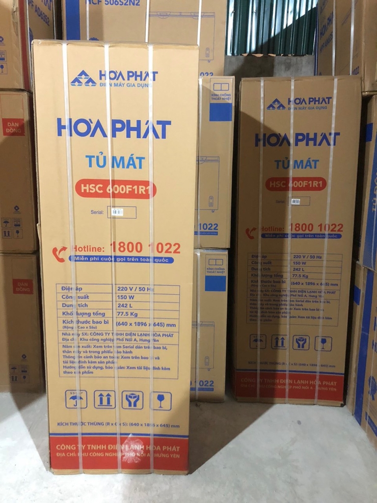 Tủ mát Hòa Phát HSC 600F1R1 600L (Lòng sử dụng trong 242L)
