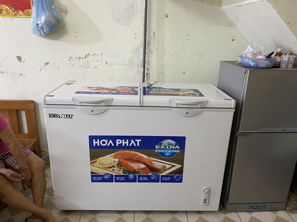 Tủ 1 ngăn đông + 1 ngăn mát BD6245 600 lít ( lòng sử dụng thực 250L) dài 1.24 mét rộng 61cm cao 91cm