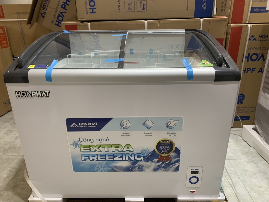 Tủ Đông mặt kính 280L Hòa Phát HSF-AD6280.C1 dàn đồng 1 ngăn 2 cánh lùa
