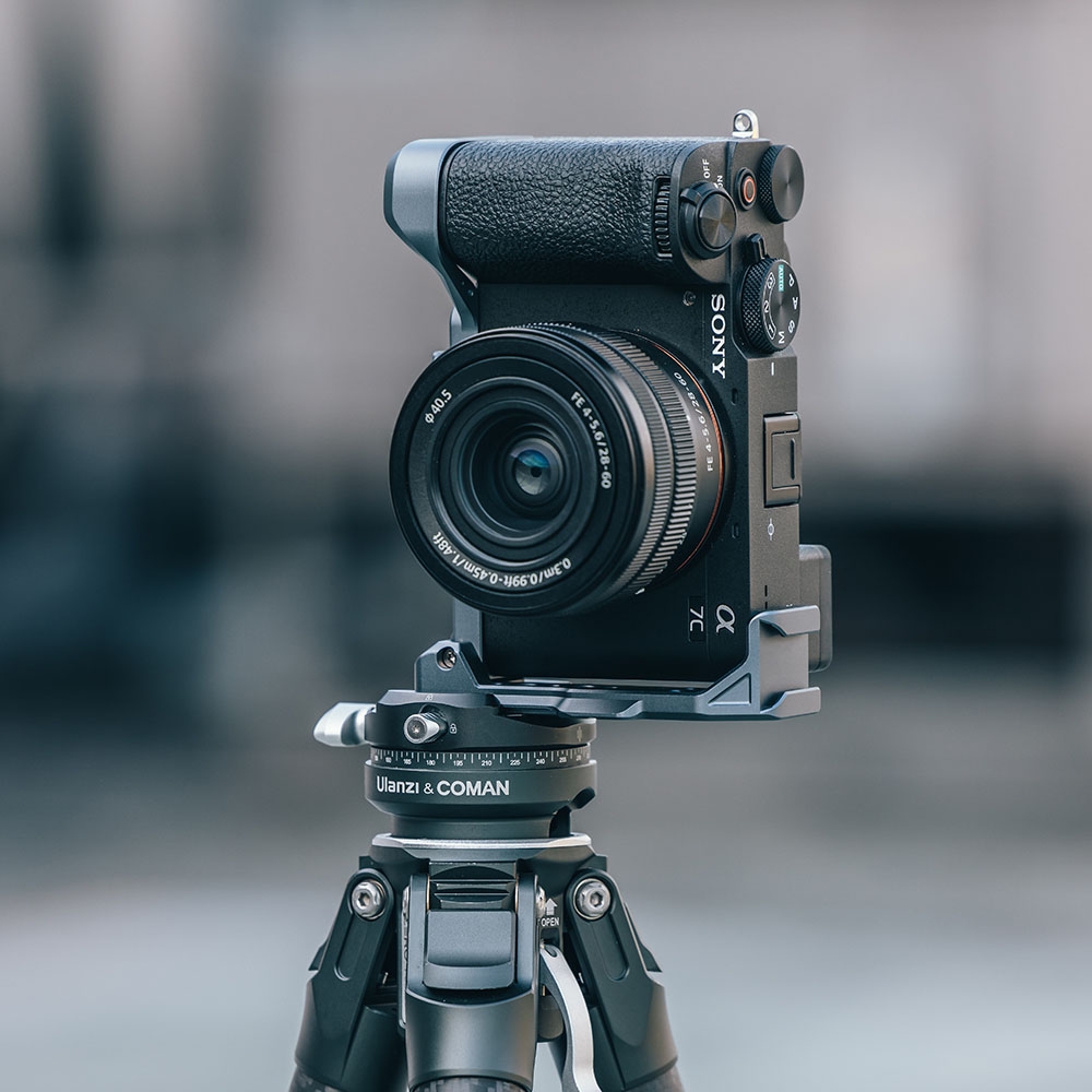 Falcam F22 & F38 & F50 Quick Release Camera L-Bracket (FOR SONY A7C II) - C00B3A02