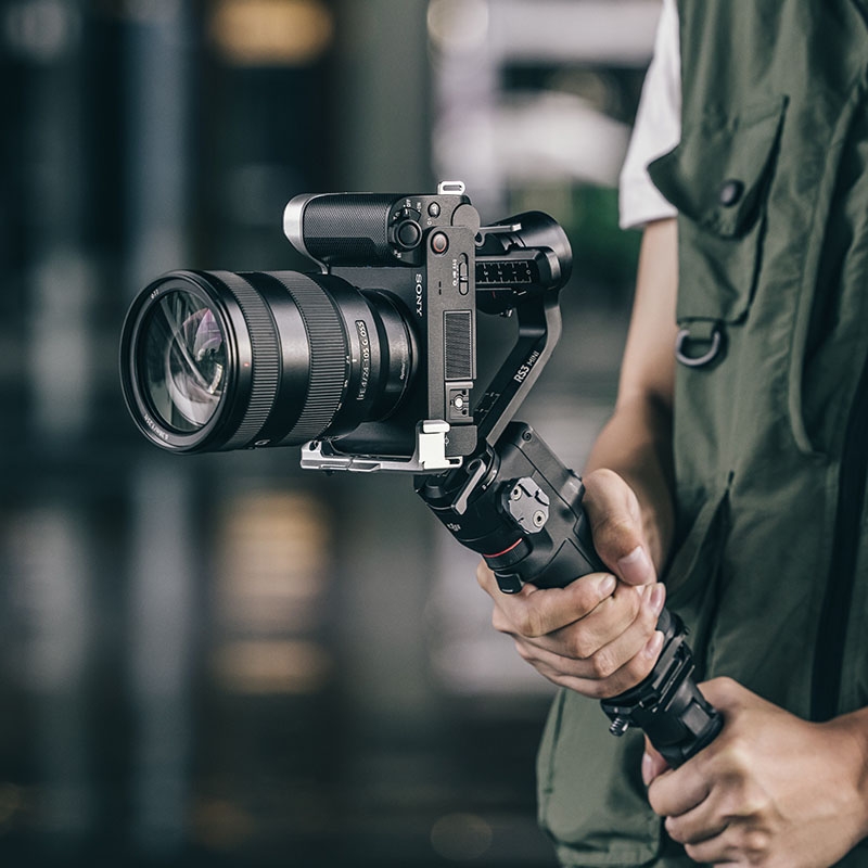 Falcam F22 & F38 & F50 Quick Release Camera L-Bracket Silk Silver (FOR SONY ZV-E1) - C00B3503W