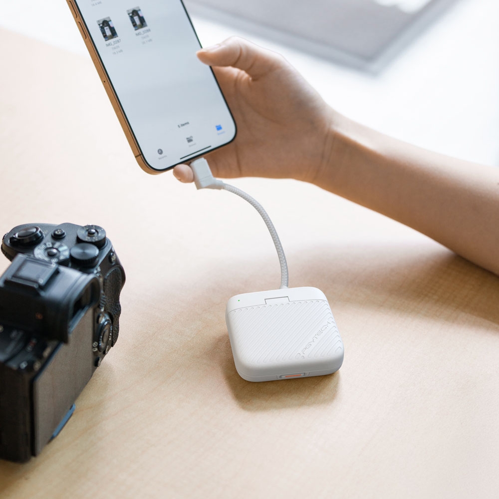 Hộp đựng thẻ nhớ PGYTECH CreateMate High-speed Mini Card Reader Case