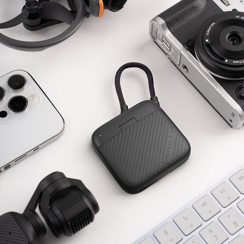 Hộp đựng thẻ nhớ PGYTECH CreateMate High-speed Mini Card Reader Case