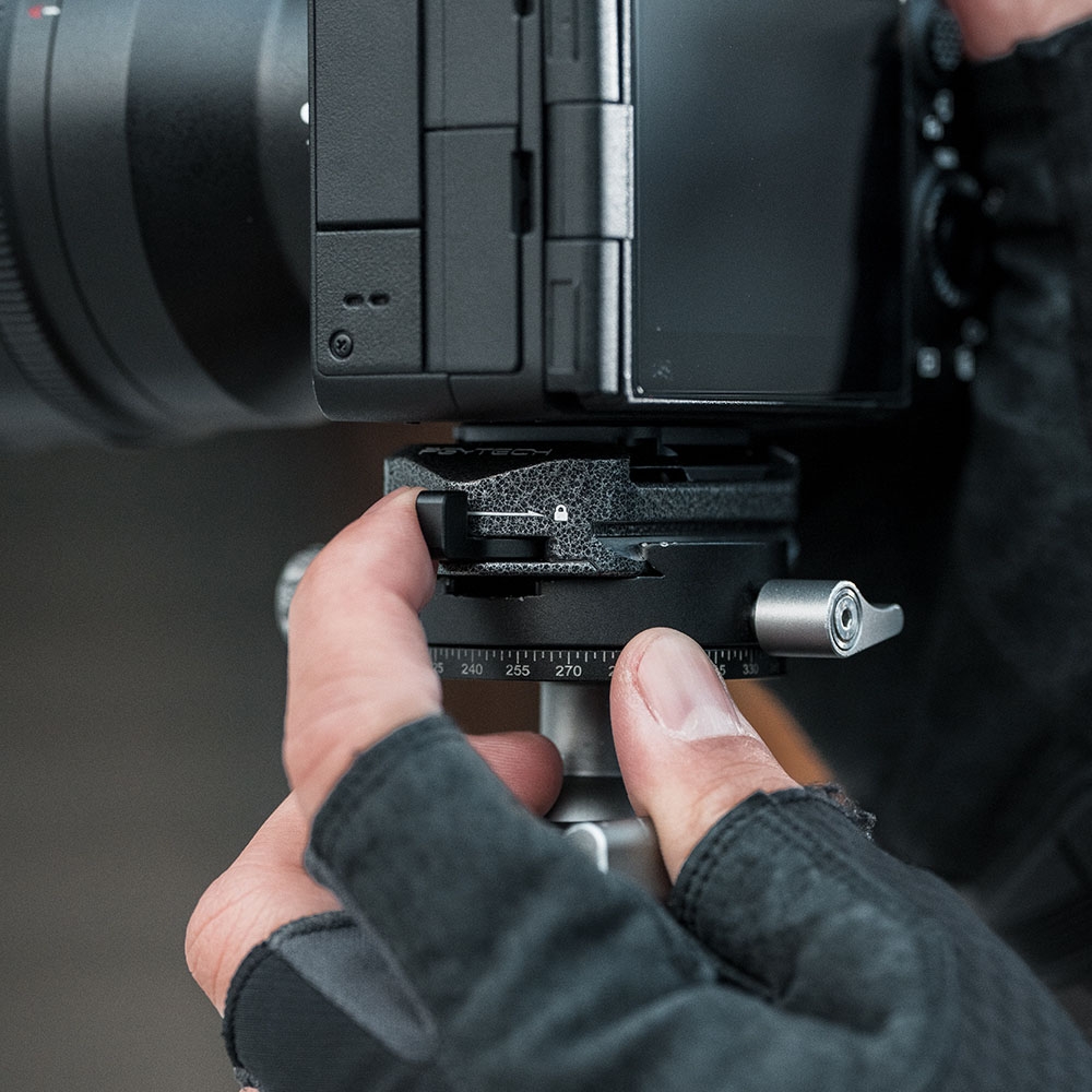 PGYTECH Arca-Type Quick Release Clamp & Plate V2 - P-CG-188