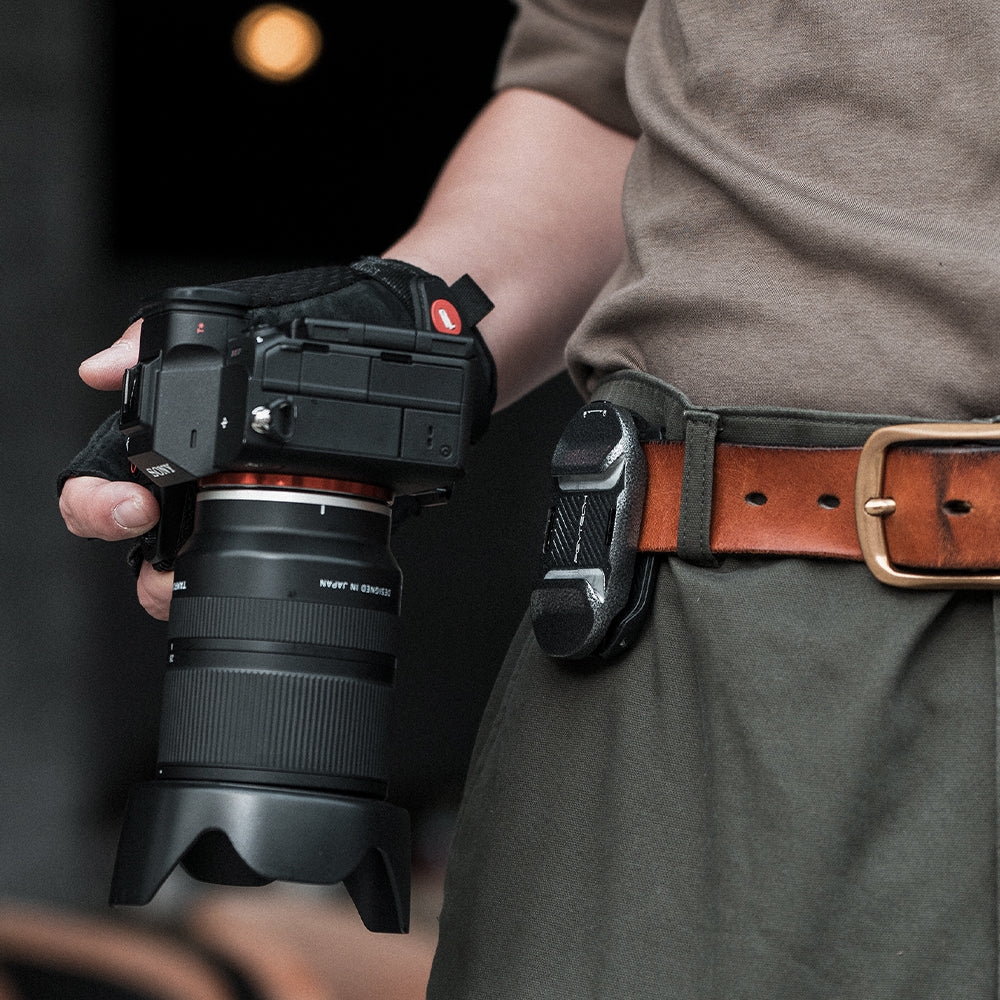 Đế gắn máy ảnh trên Balo PGYTECH Beetle Camera Clip V2