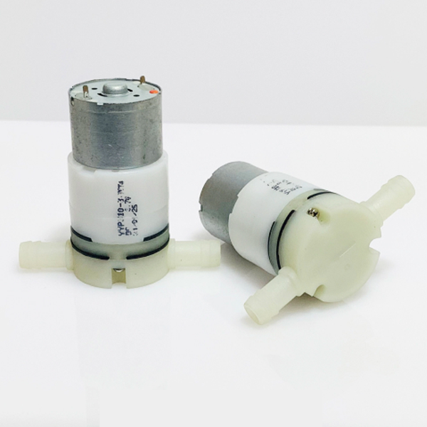 Bơm nổi 3.7V - 600ml / phút