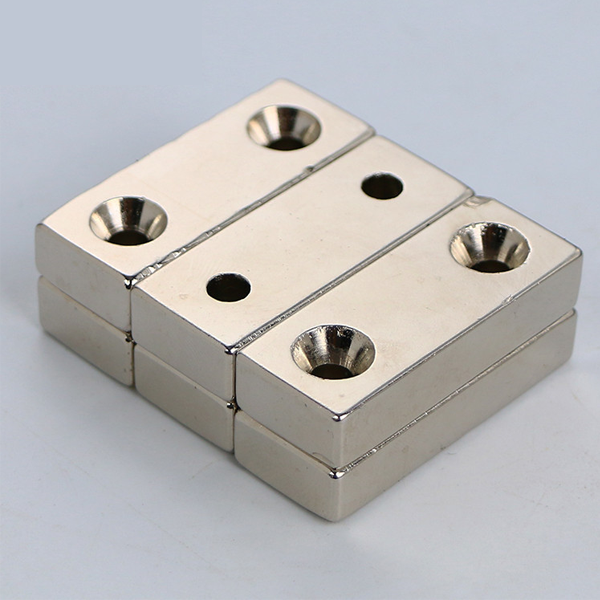 Nam châm đất hiếm vuông , chữ nhật 2 lỗ