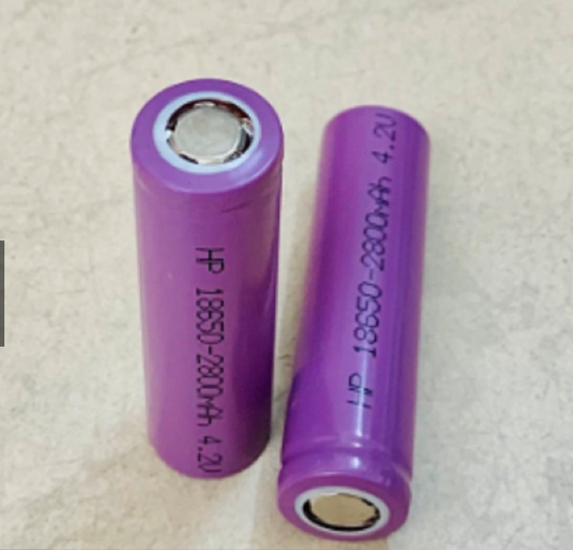Pin lithium 18650 màu tím dung lượng 2000mA dòng xả 1C