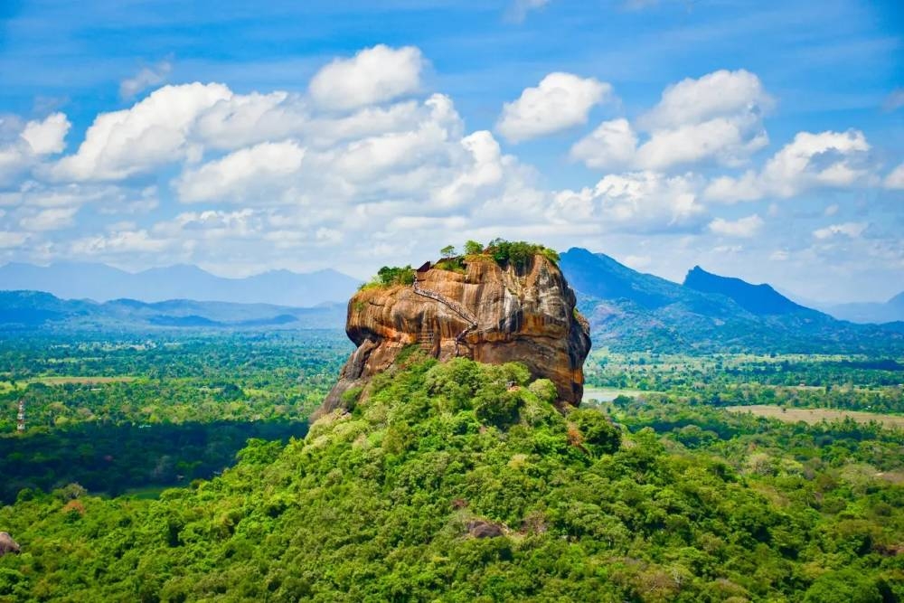 Đua mở đường bay thẳng Việt Nam - Sri Lanka: Loạt vé 0 đồng "chào sân"