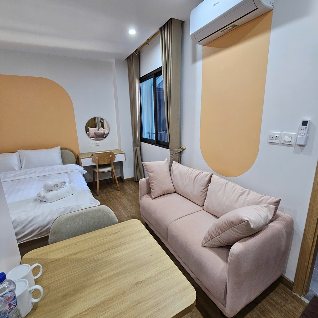 Moonlit Suites - Studio B