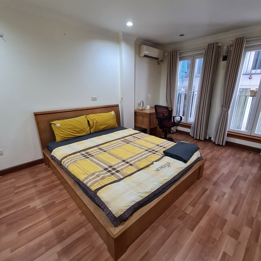 B5, 535 Kim Ma Apartment - 1 bed room