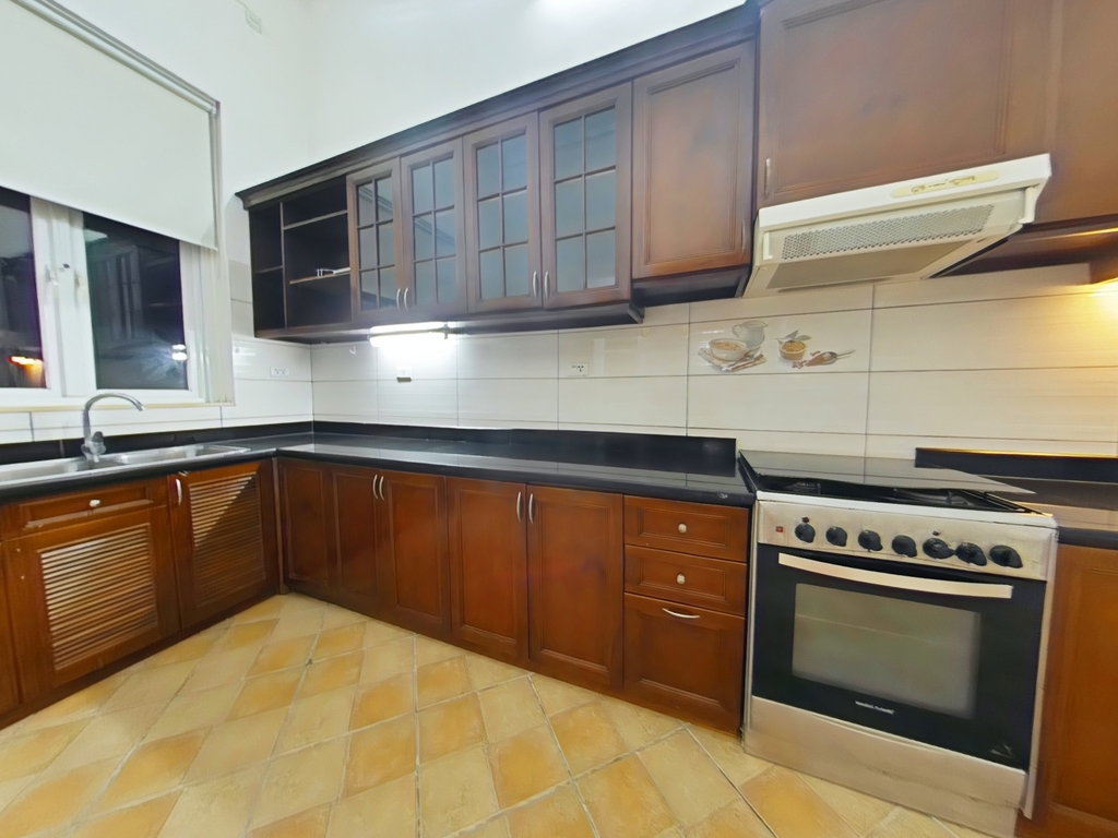 108 Xuan Dieu - 2 bed room