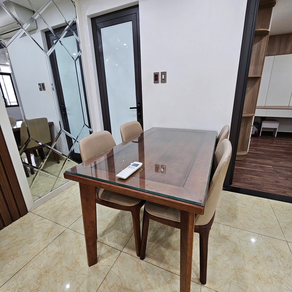 28 Xuan La Apartment - 2 bed room
