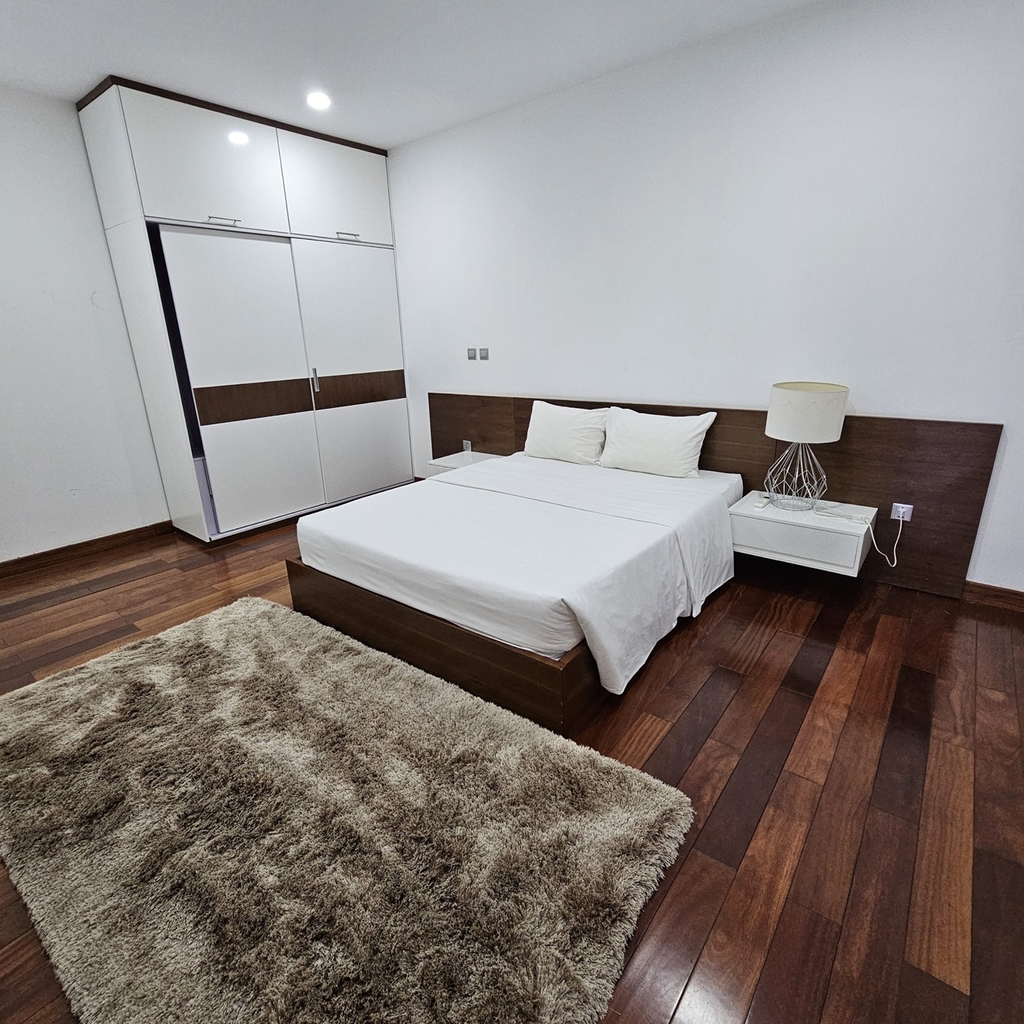 Lexington Service Apartment - 3 bed room