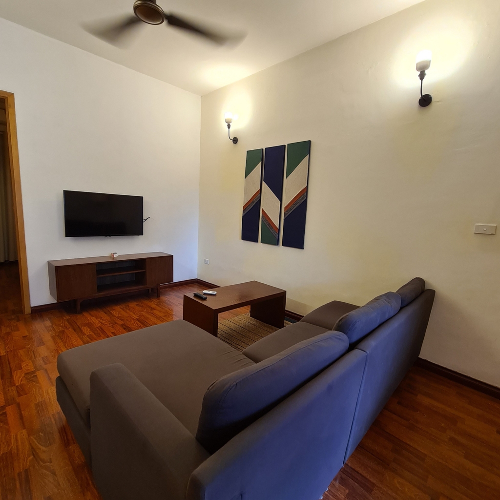 42, 12 Dao Tan Apartment - 1 bed room