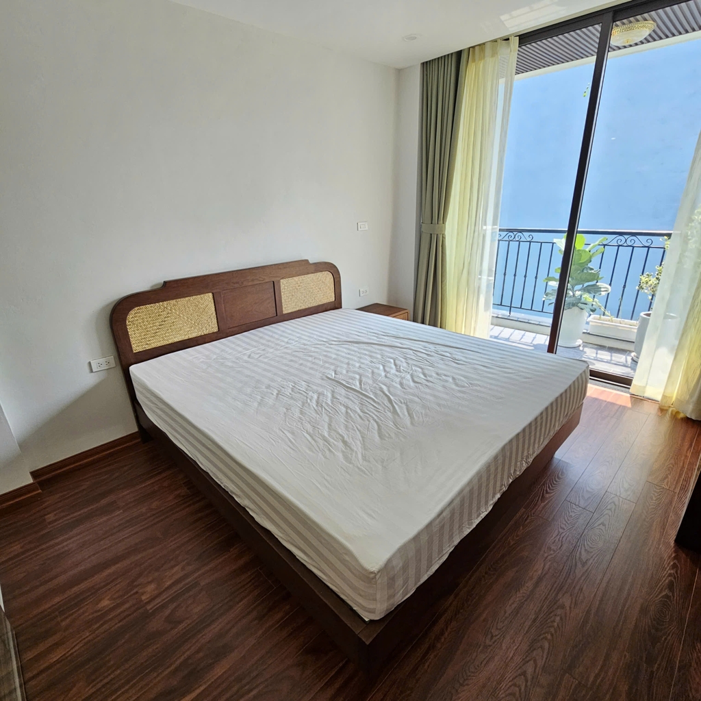 445 Lac Long Quan Apartment - 1 bed room