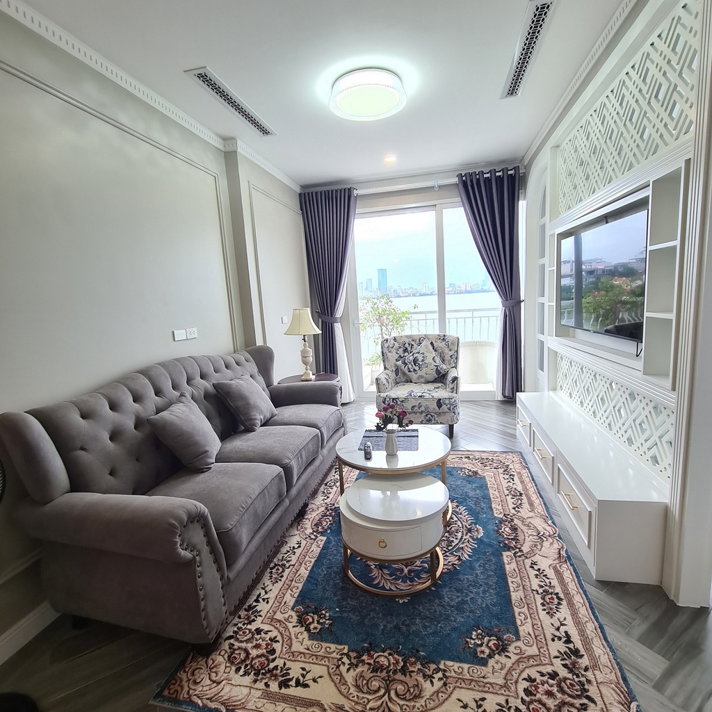 68 Xuan Dieu - 2 bed room