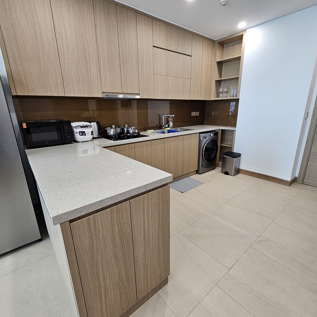 Lancaster Luminaire 2208 - 2 bed room