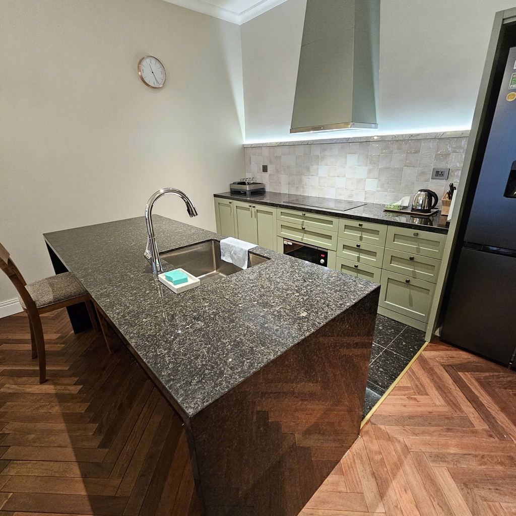The Heritage Seven - 1 bed room