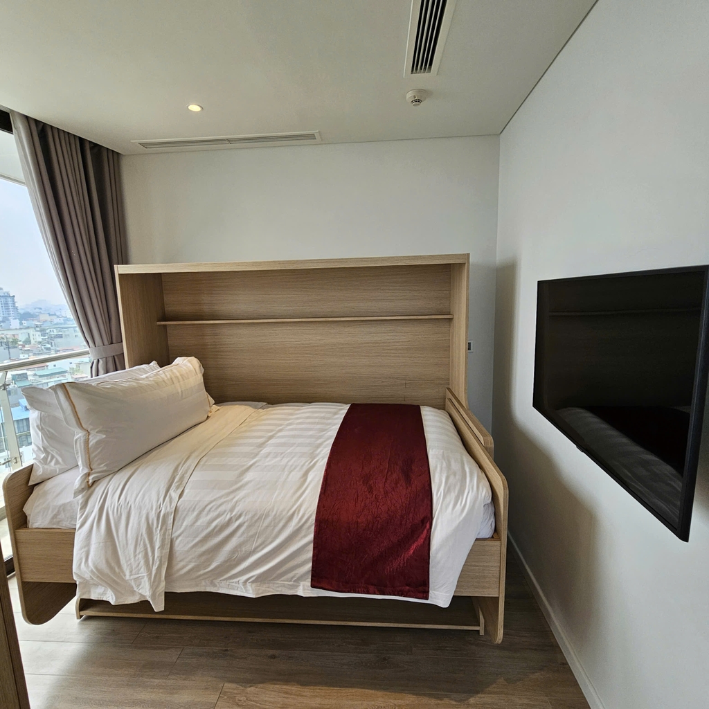 Parkroyal Serviced Suites Hanoi - 2 bed room Lake view
