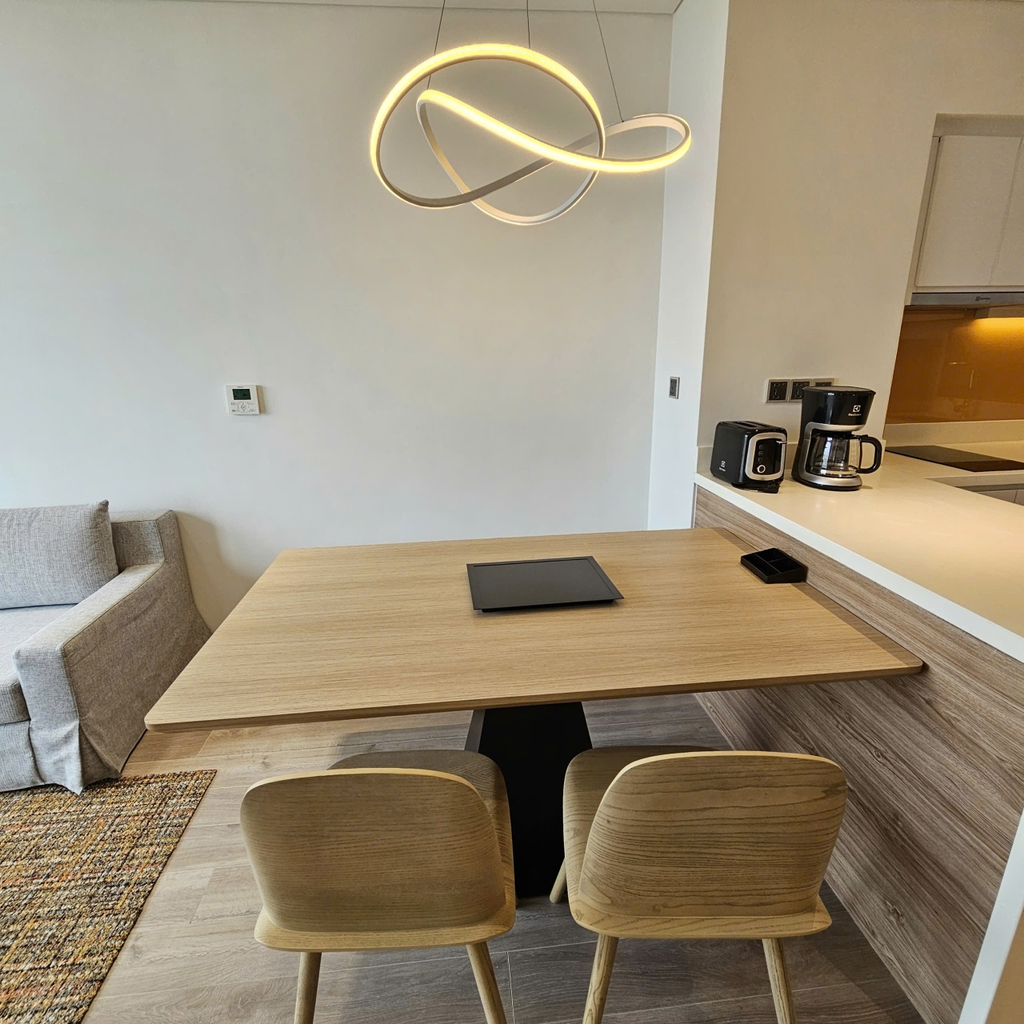 Parkroyal Serviced Suites Hanoi - 1 bed room City view