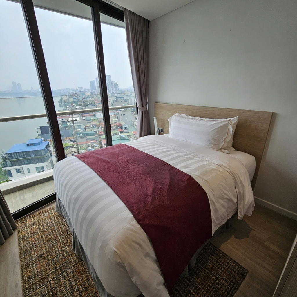 Parkroyal Serviced Suites Hanoi - 2 bed room City view