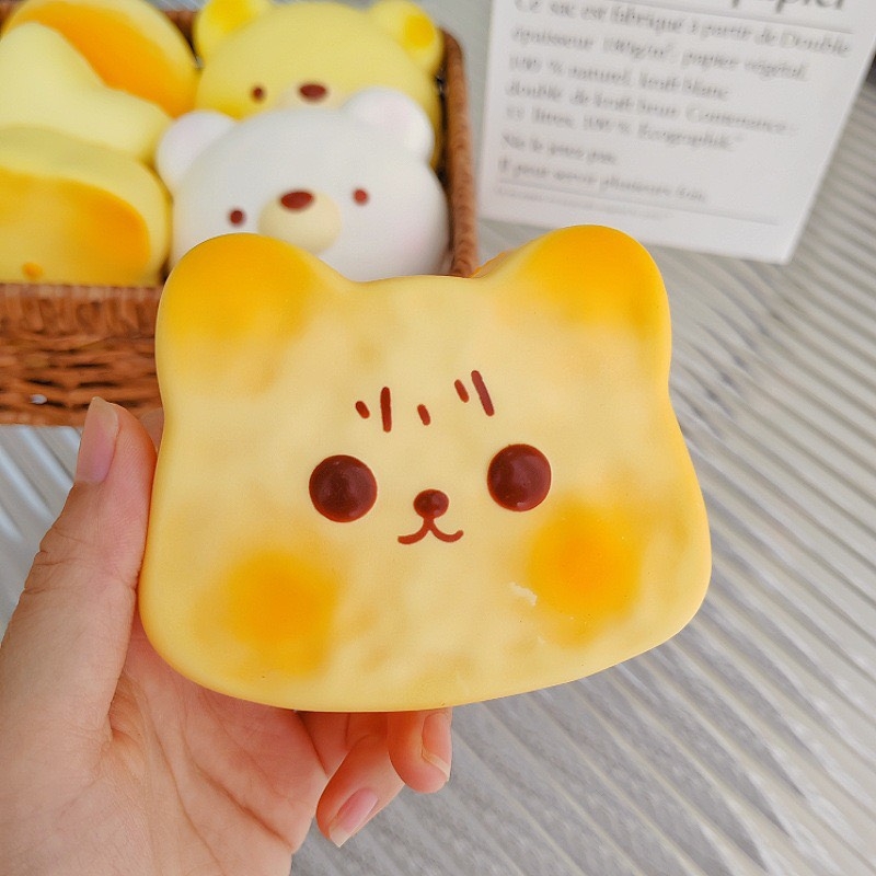 HT Squishy Bánh Mỳ Hình Thú Dễ Thương Chất Bơ Chậm Tăng