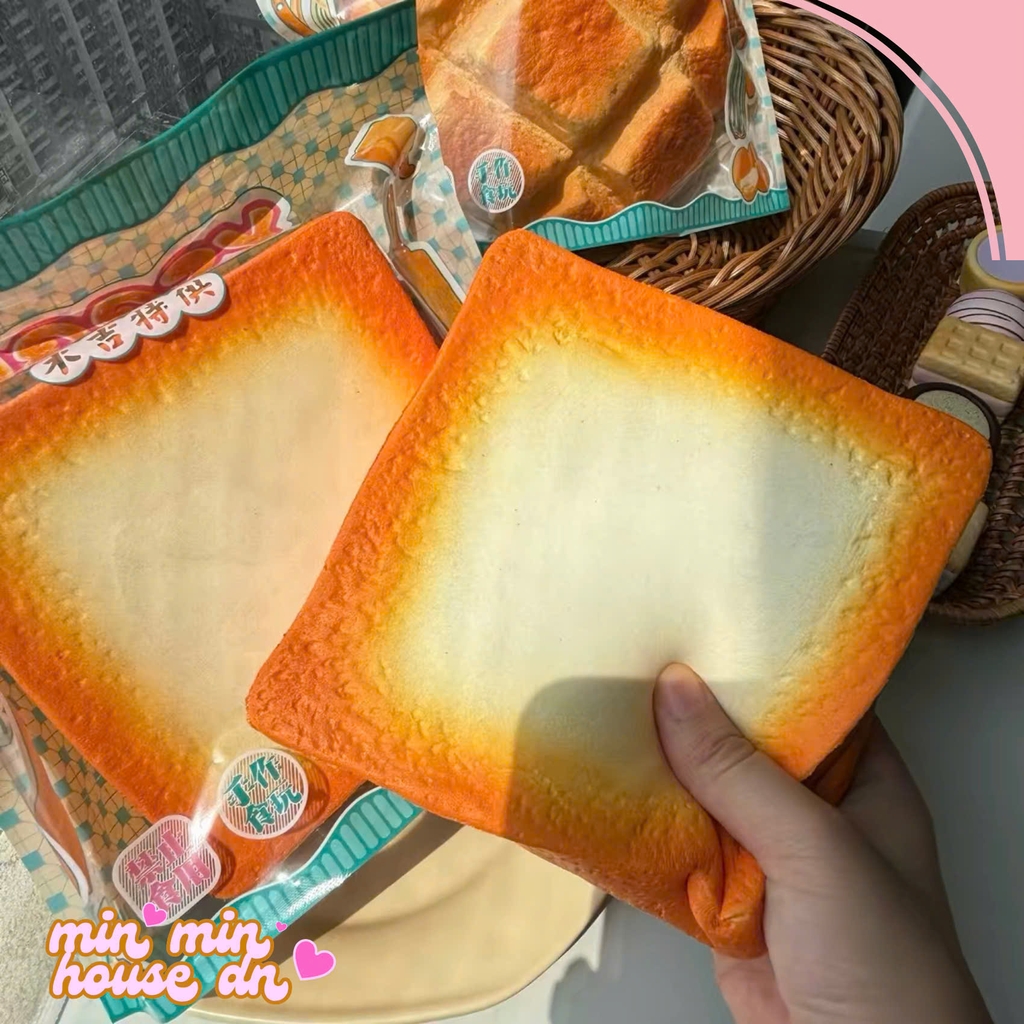 Squishy Chính Hãng Moozy bánh mỳ bơ siêu to khổng lồ