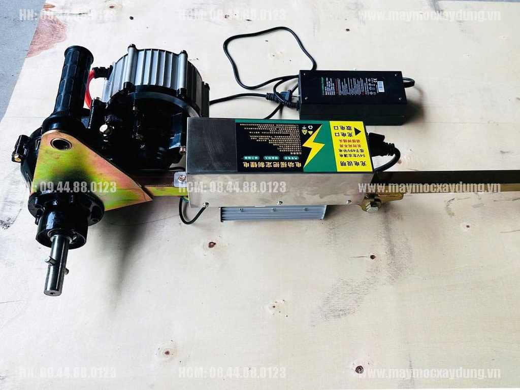 Bộ đề điện dùng cho động cơ Diesel D8-D40 ( 8HP-40HP) chạy bằng pin XH-10