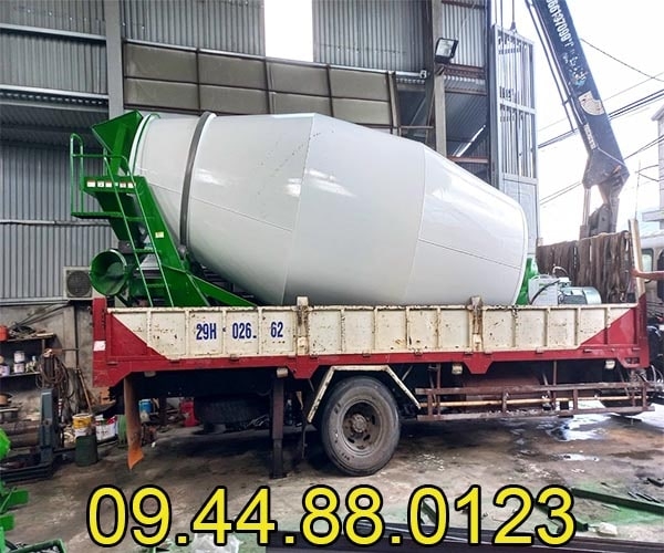 Bồn trộn bê tông thủy lực 10m3