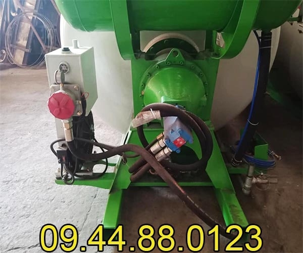 Bồn trộn bê tông thủy lực 3m3