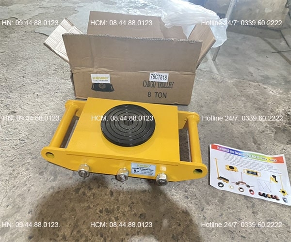 Con rùa chuyển hàng 8 tấn hướng thẳng
