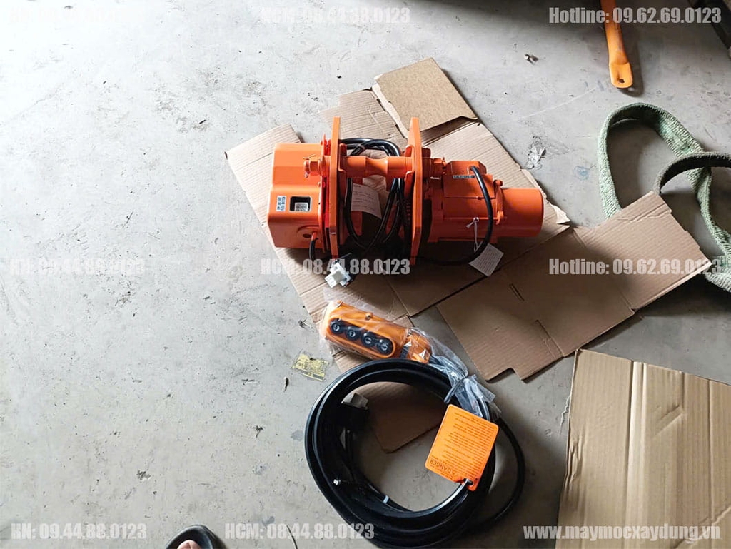 Cụm di chuyển Pa lăng xích điện Hitachi 1 tấn 1ST