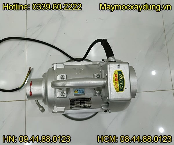 Đầm dùi bê tông chạy điện Jinlong 1.38KW ZN50 380V