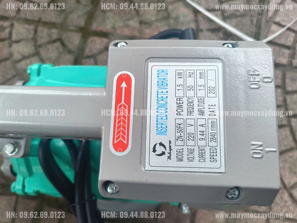 Đầm dùi bê tông chạy điện Nikipro 1.5KW 220V