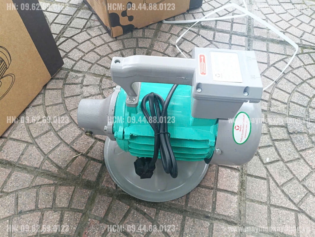 Đầm dùi bê tông chạy điện Nikipro 1.5KW 380V