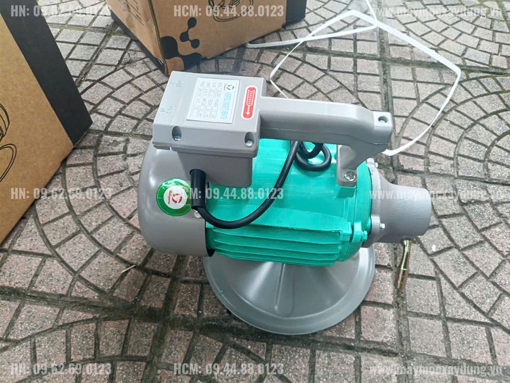 Đầm dùi bê tông chạy điện Nikipro 1.5KW 380V