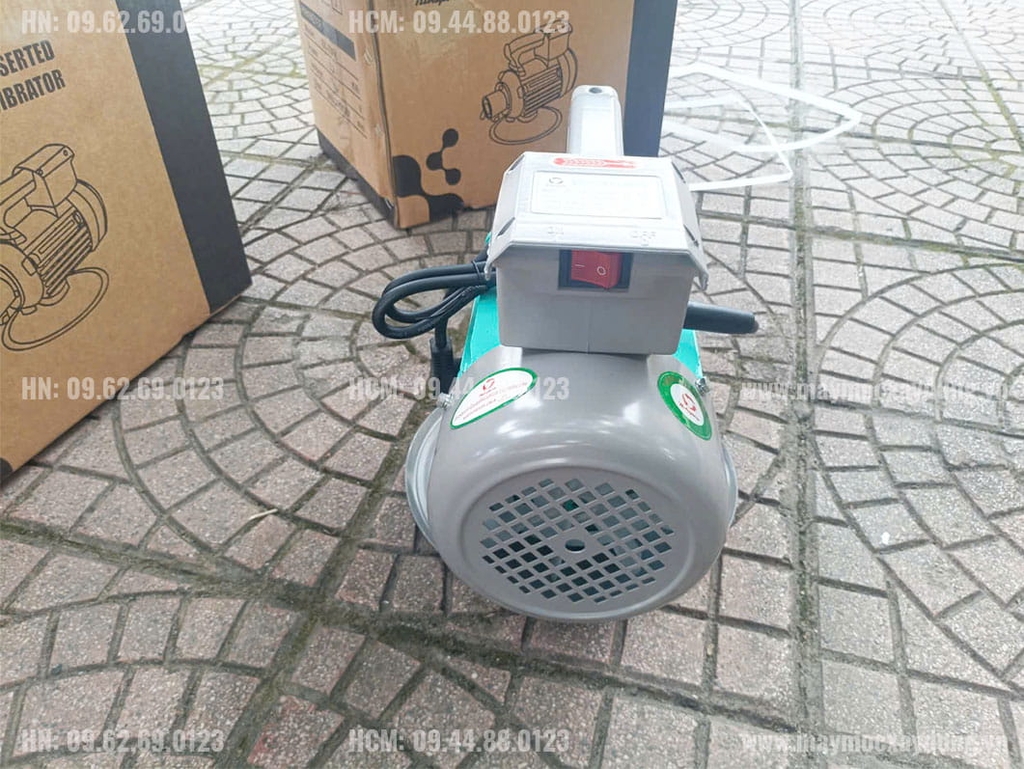 Đầm dùi bê tông chạy điện Nikipro 1.5KW 380V