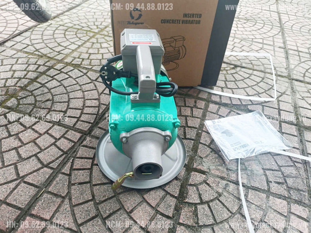 Đầm dùi bê tông chạy điện Nikipro 2.2KW 220V