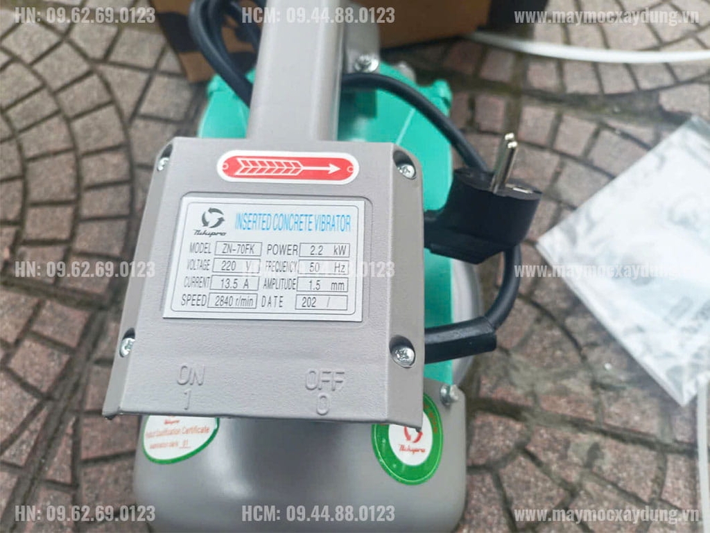 Đầm dùi bê tông chạy điện Nikipro 2.2KW 220V