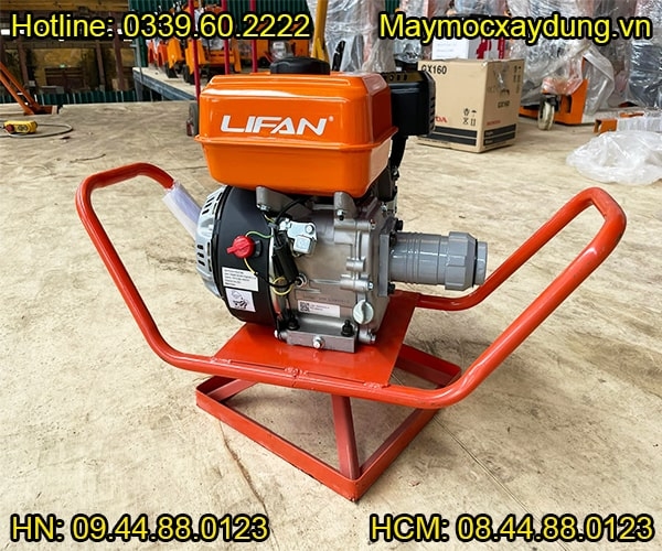 Đầm dùi chạy xăng Lifan 160 5.5HP