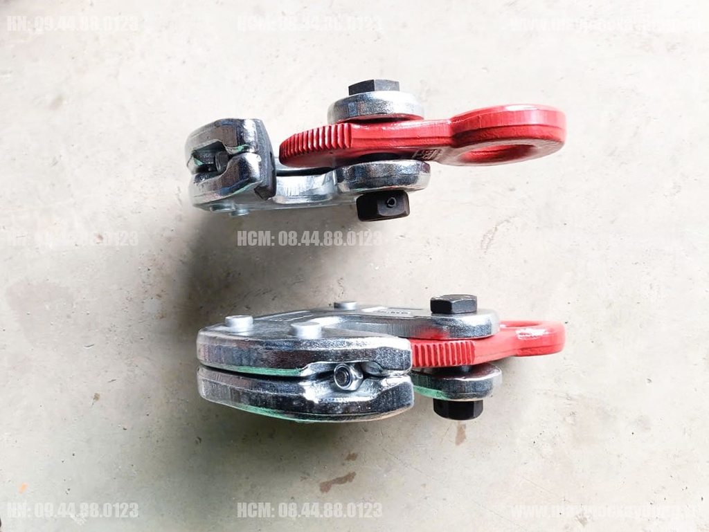 Kẹp tôn ngang Kawasaki 3 tấn