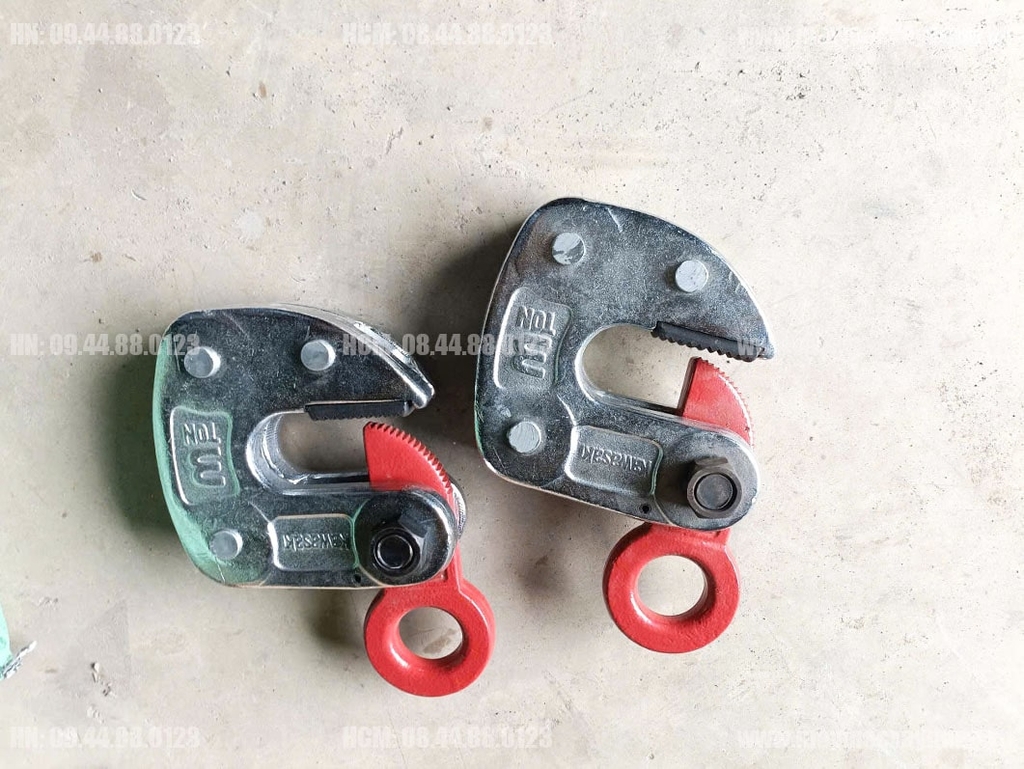 Kẹp tôn ngang Kawasaki 3 tấn