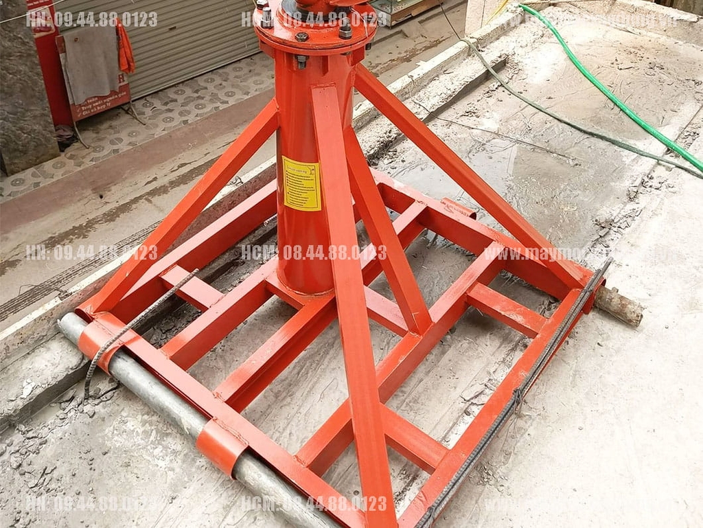 Khung cẩu xoay 360 độ 1 tấn